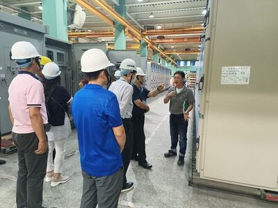 LINE_ALBUM_20241018參訪宏于電機_241217_63圖片