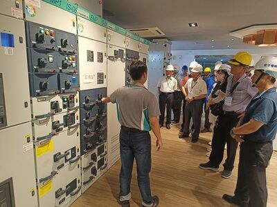 LINE_ALBUM_20241018參訪宏于電機_241217_64圖片