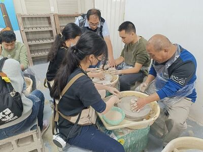 LINE_ALBUM_29250323鶯歌街廓走讀_250414_241