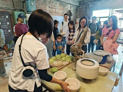 LINE_ALBUM_29250323鶯歌街廓走讀_250414_170