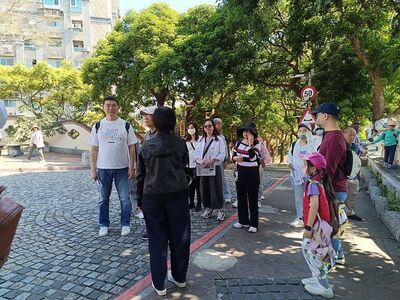 LINE_ALBUM_29250323鶯歌街廓走讀_250414_144