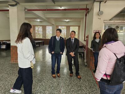 LINE_ALBUM_114.3.19龍華人企業家聯誼會「愛心鞋助力，特教學子勇敢前行」愛心圖片