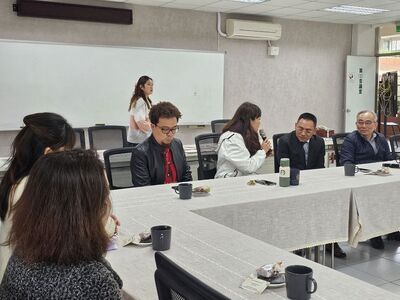 LINE_ALBUM_114.3.19龍華人企業家聯誼會「愛心鞋助力，特教學子勇敢前行」愛心圖片