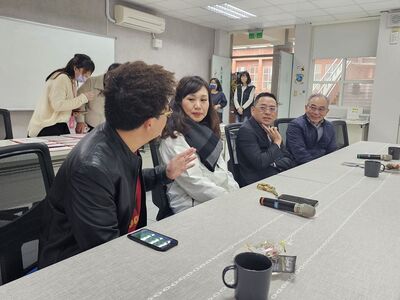 LINE_ALBUM_114.3.19龍華人企業家聯誼會「愛心鞋助力，特教學子勇敢前行」愛心圖片