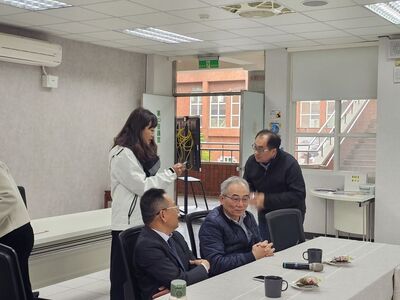 LINE_ALBUM_114.3.19龍華人企業家聯誼會「愛心鞋助力，特教學子勇敢前行」愛心圖片