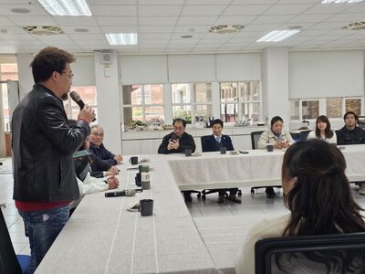 LINE_ALBUM_114.3.19龍華人企業家聯誼會「愛心鞋助力，特教學子勇敢前行」愛心圖片