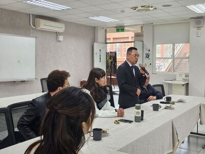 LINE_ALBUM_114.3.19龍華人企業家聯誼會「愛心鞋助力，特教學子勇敢前行」愛心圖片