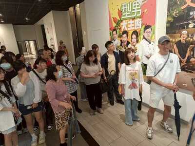 LINE_ALBUM_20250613校友會三立集團電視台參訪_250702_63圖片