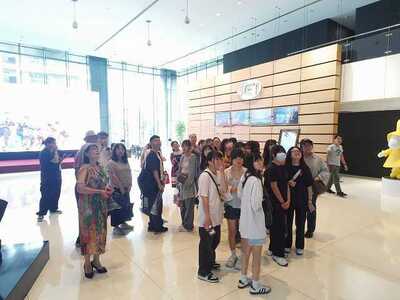 LINE_ALBUM_20250613校友會三立集團電視台參訪_250702_134圖片