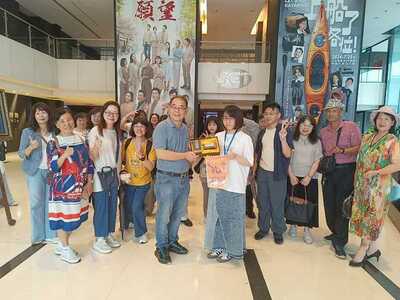 LINE_ALBUM_20250613校友會三立集團電視台參訪_250702_144圖片