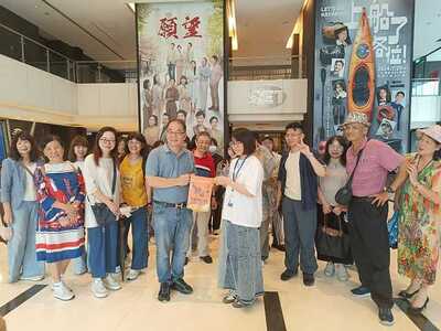 LINE_ALBUM_20250613校友會三立集團電視台參訪_250702_148圖片