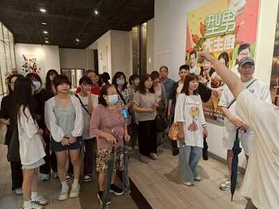 LINE_ALBUM_20250613校友會三立集團電視台參訪_250702_71圖片