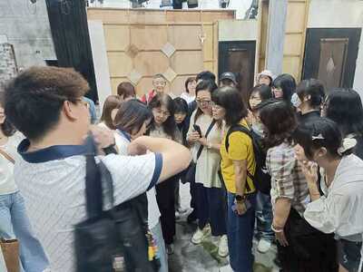 LINE_ALBUM_20250613校友會三立集團電視台參訪_250702_24圖片