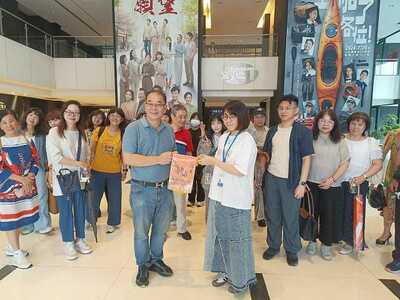 LINE_ALBUM_20250613校友會三立集團電視台參訪_250702_151圖片