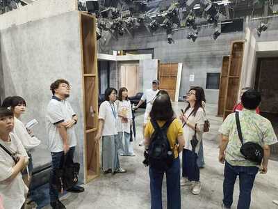 LINE_ALBUM_20250613校友會三立集團電視台參訪_250702_21圖片