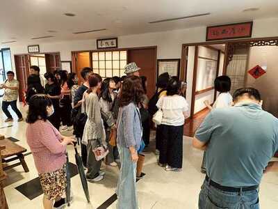 LINE_ALBUM_20250613校友會三立集團電視台參訪_250702_122圖片