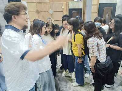 LINE_ALBUM_20250613校友會三立集團電視台參訪_250702_27圖片