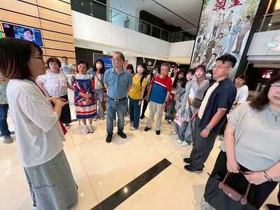 LINE_ALBUM_20250613校友會三立集團電視台參訪_250702_158圖片