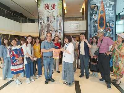 LINE_ALBUM_20250613校友會三立集團電視台參訪_250702_146圖片