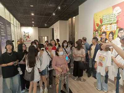 LINE_ALBUM_20250613校友會三立集團電視台參訪_250702_70圖片