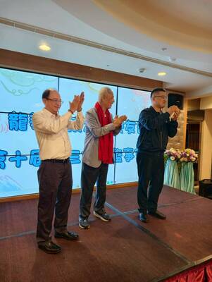 20260421 校友會-第10屆第3次理監事聯席會議 (59)圖片