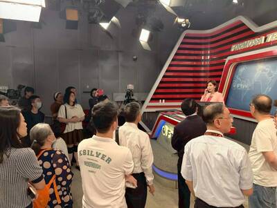 LINE_ALBUM_20260615民視參訪_260617_154圖片
