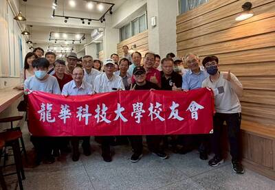 115.6.26 校友會&企業家聯誼會-AI品牌賦能講座
